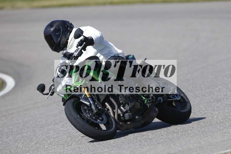 /01 02.04.2026 MAZ ADR/Gruppe gelb Gruppe gruen/50